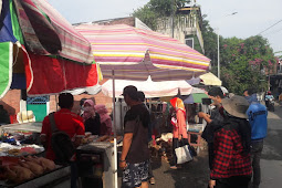 Terkait Physical Distancing Di Surabaya Diperketat Dengan Oprasi Pasar 