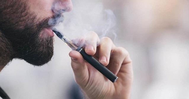 India e-cigarettes: Ban announced to prevent youth 'epidemic'