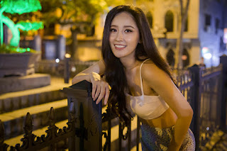 Vẻ nóng bỏng, nuột nà tuổi 32 của hoa hậu Mai Phương Thúy