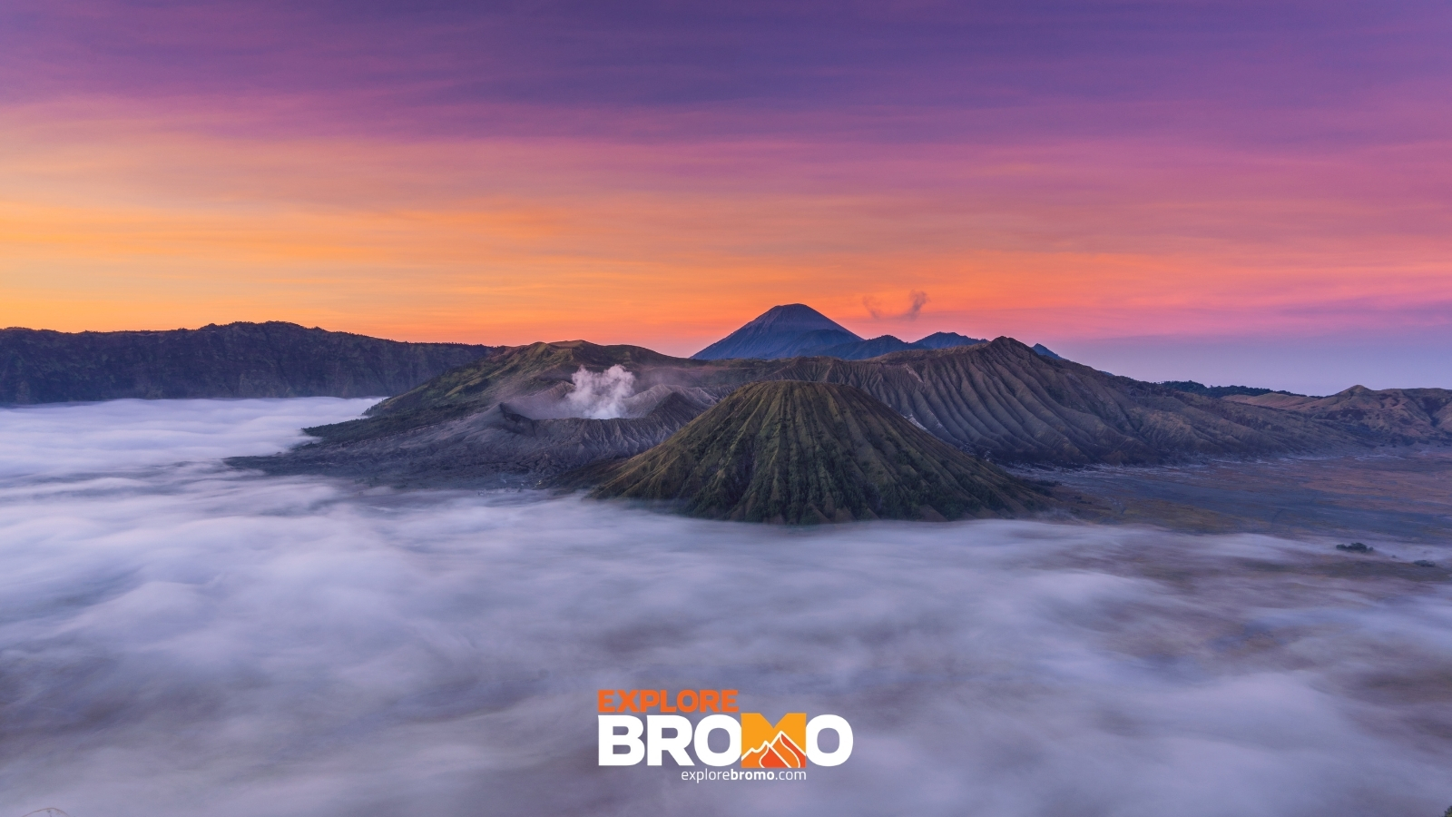 Seruni Point The Great Wall of Bromo Sunrise Wisata Sunrise dan Jeep