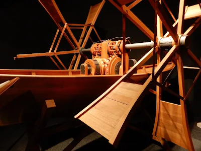 LEONARDO INTERACTIVE MUSEUMに展示された船