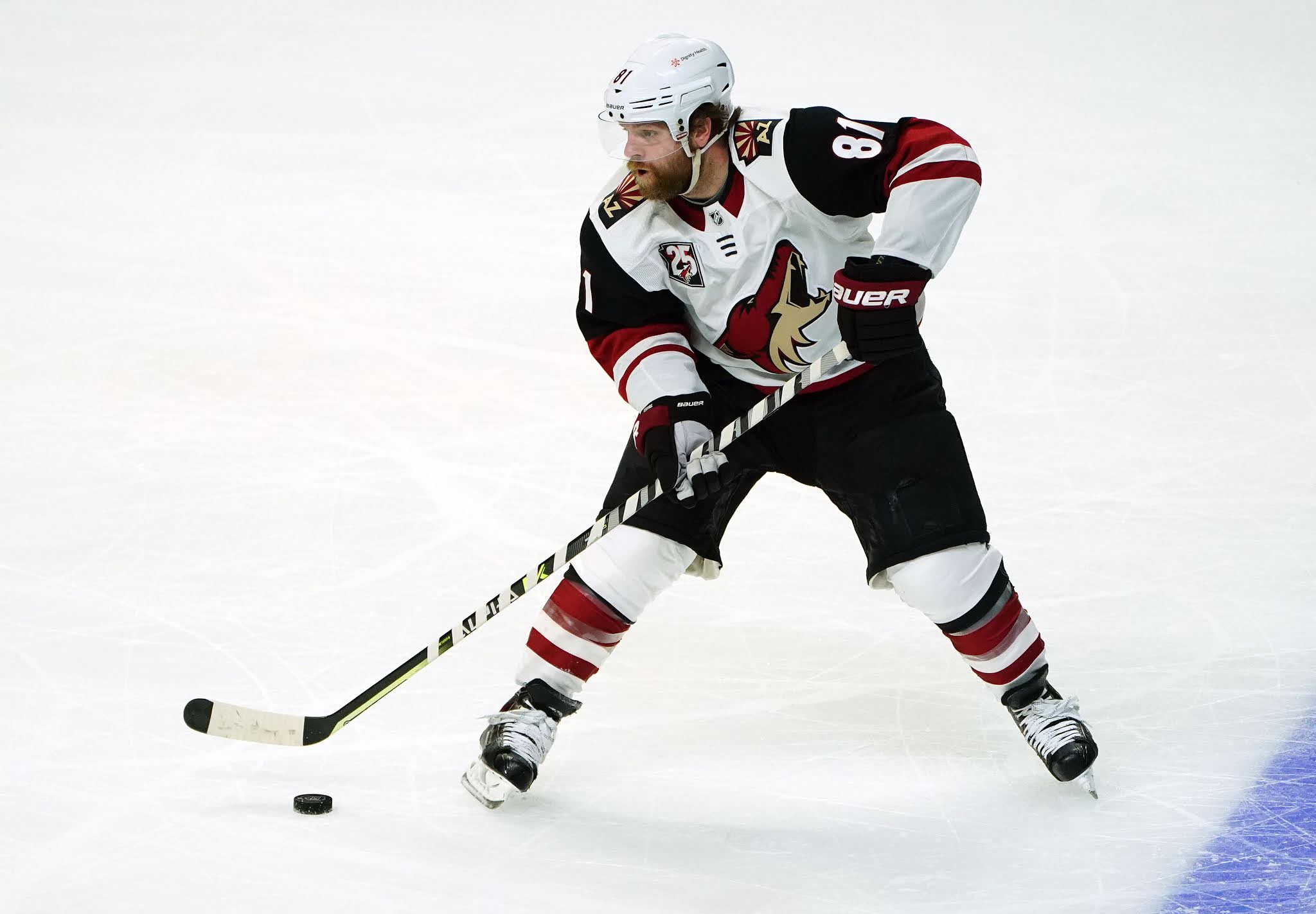 The Phil Kessel Experience begins for the Arizona Coyotes - ESPN