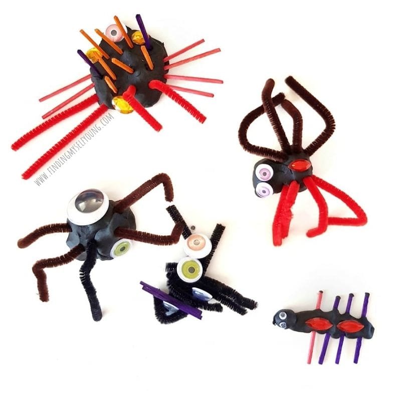 Halloween Spider Play Dough - Play and Learn Every Day