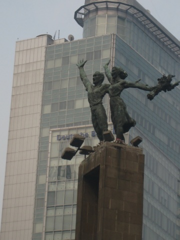 SMP Negeri 3 Wonogiri: Patung Yang Bergerak