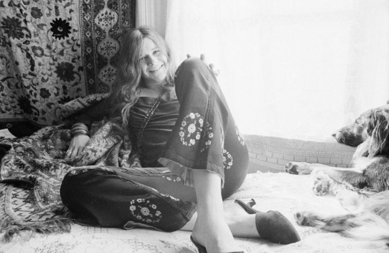 Adorable Photos of Janis Joplin With Her Beloved Dog Vintage