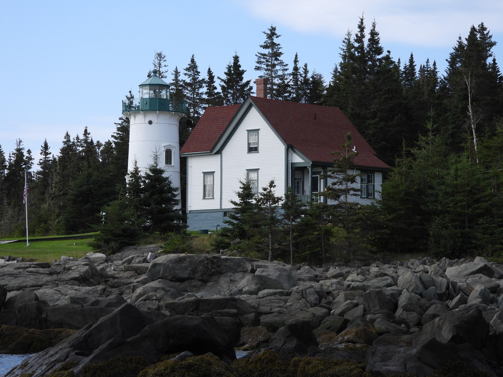 Bird & Travel Photos, Birding Sites, Bird Information LITTLE RIVER