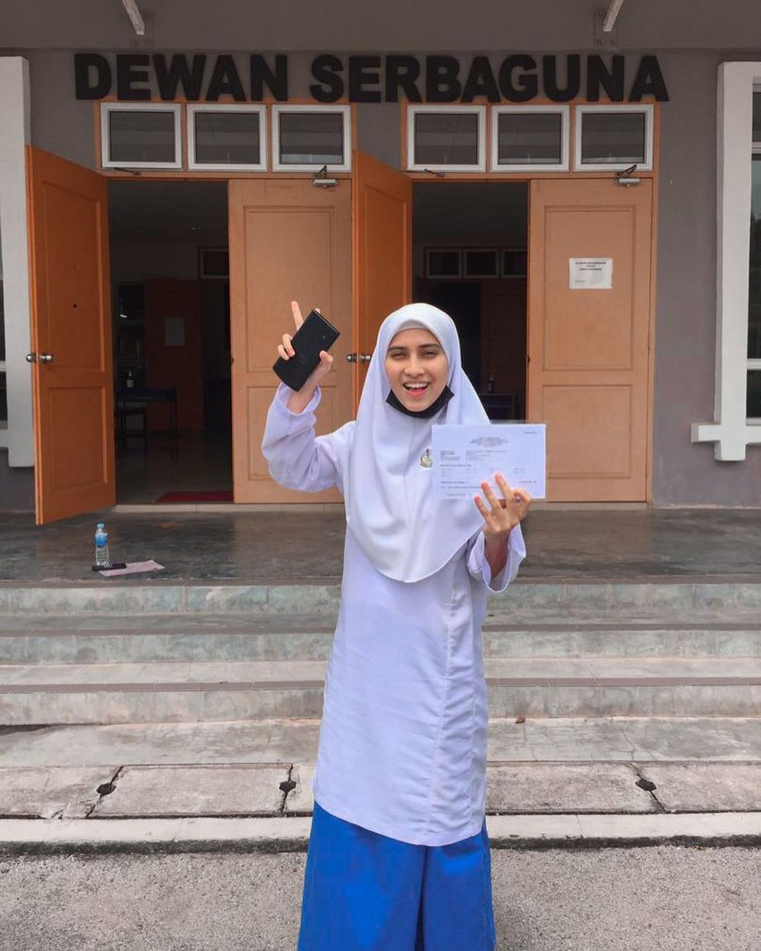 Koleksi Gambar Awek Sekolah #13