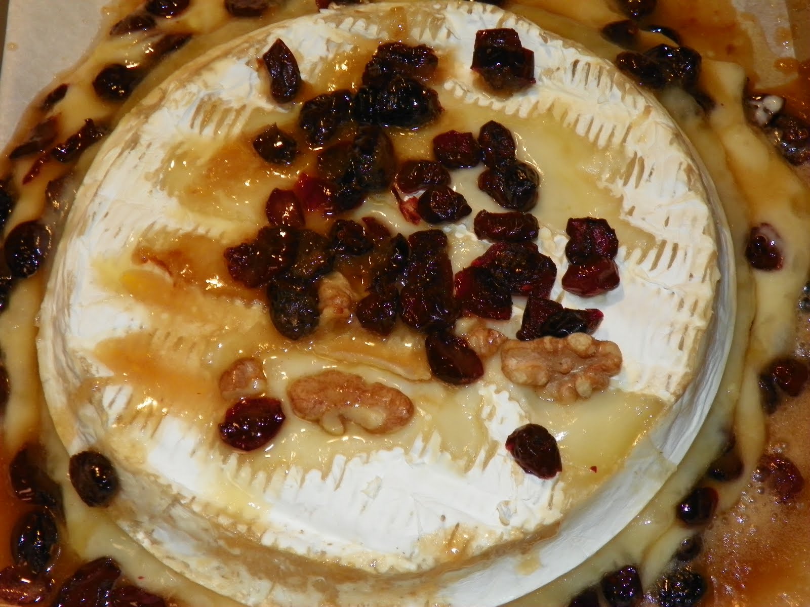 Baked Brie with Cranberries and Candied Walnuts - Designer Bags &amp; Dirty ...
