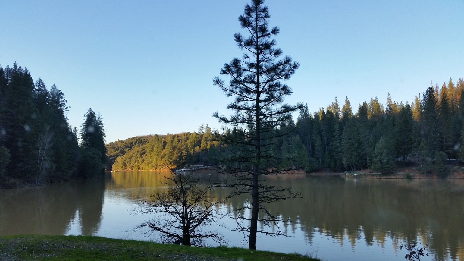 Wes' Travels to California Lakes Rollins Lake Placer County, California