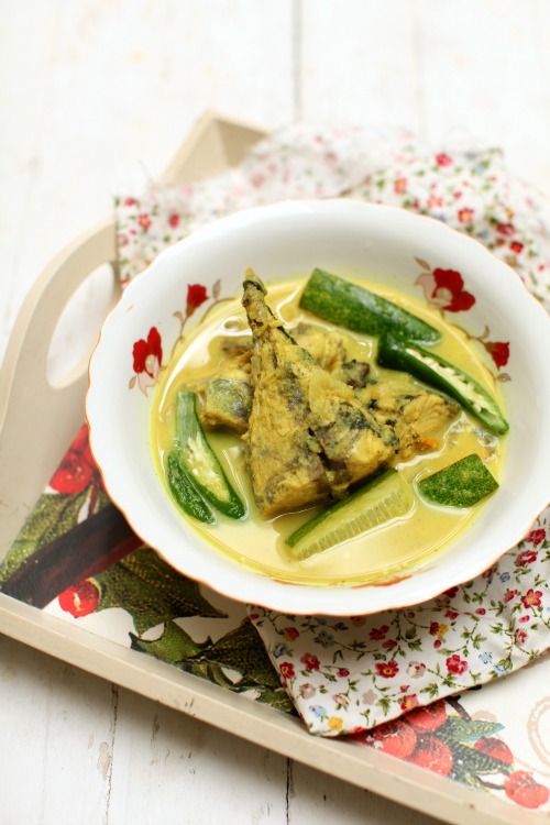 Gulai Kuning Ikan Tongkol sedap - masam manis