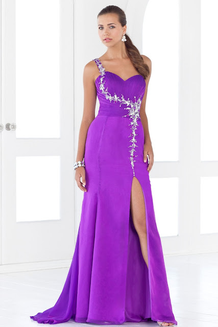 D Shade'z: Perfect Purple Gowns