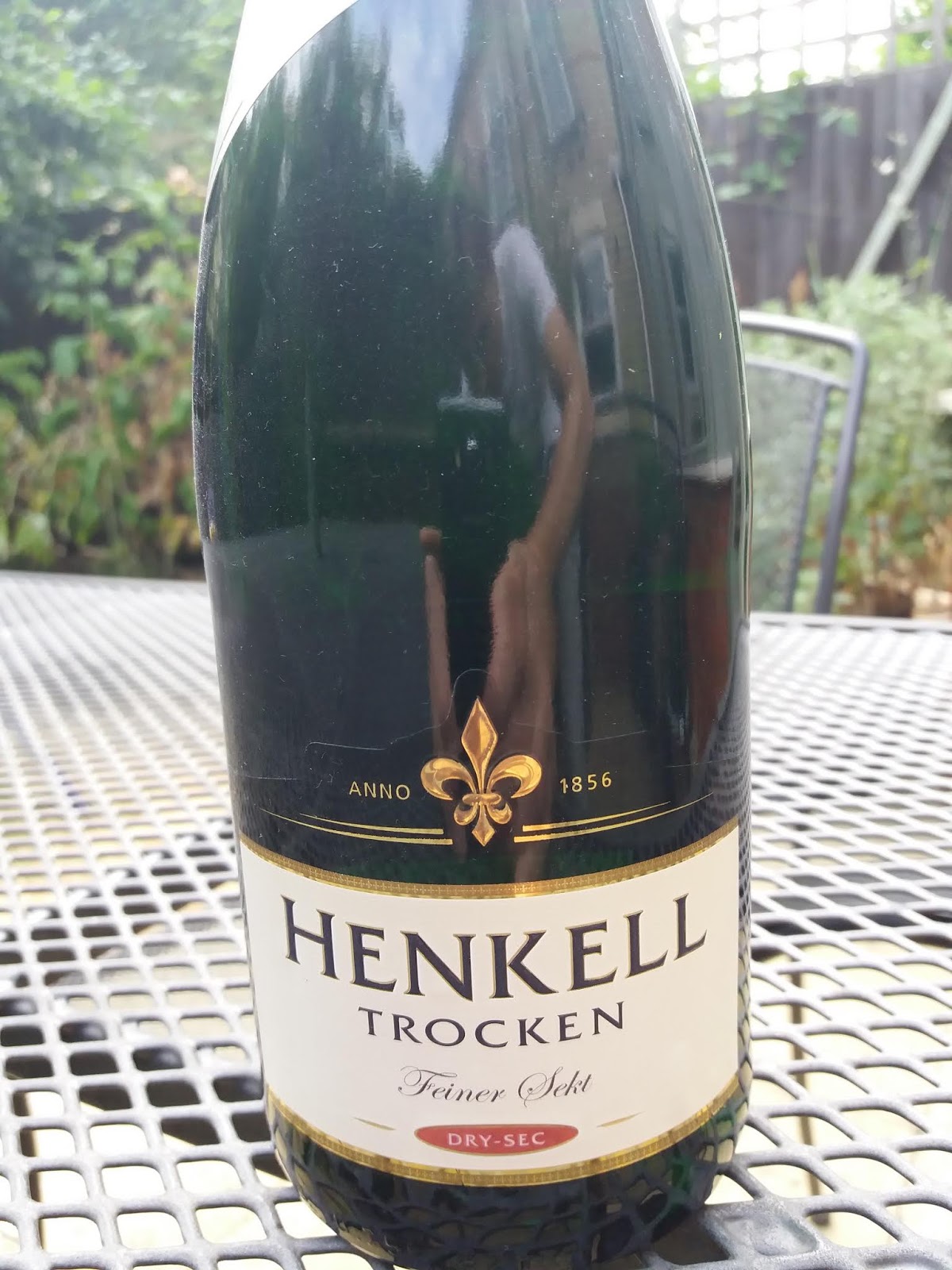 The Cambridge Wine Blogger Henkell Trocken Sekt