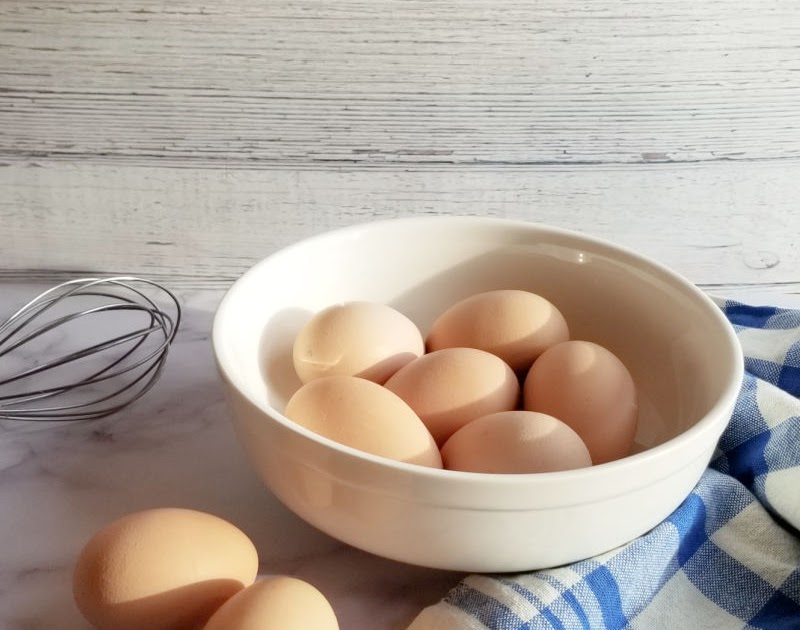 Why Do My Chickens Eggs Taste Funny Weddle Pilthand