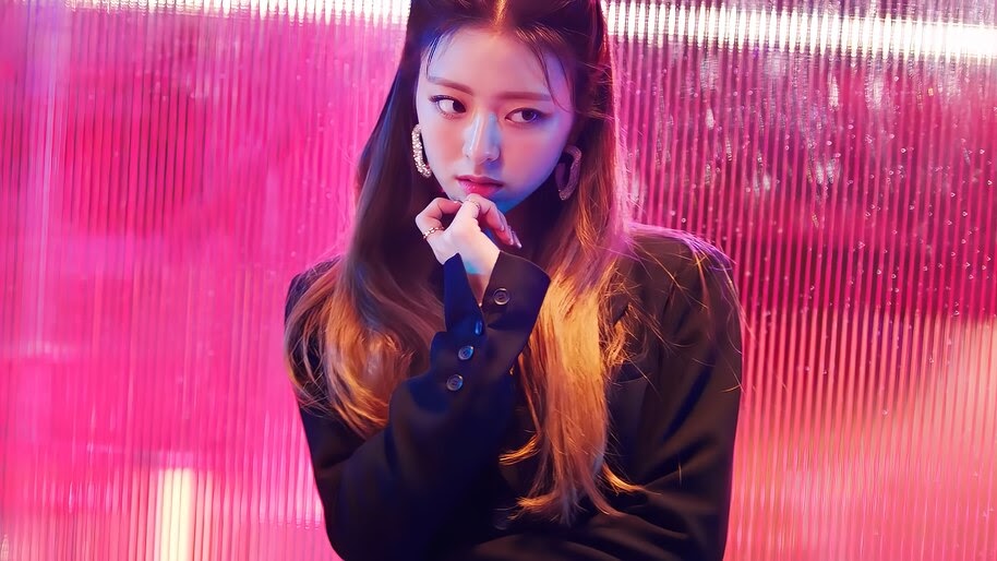 ITZY, WANNABE, Yuna, 4K, #6.774