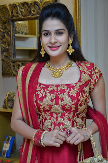 Jenny Honey in Stunning Dark Red Anarkali Dress at Splurge   Divalicious curtain raiser ~ Exclusive Celebrities Galleries 003