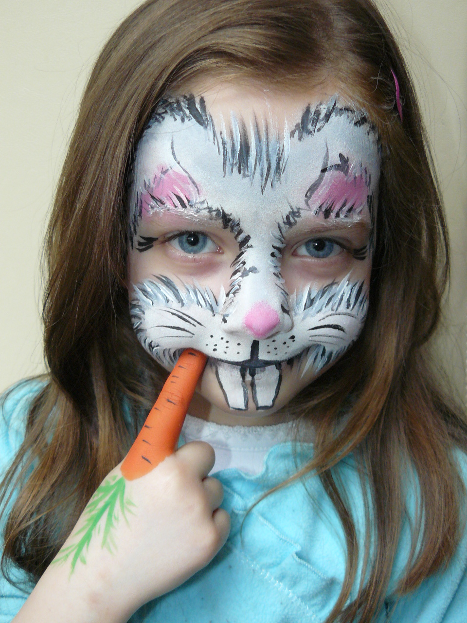 Maremi's Face and Body Painting Malowanie twarzy dzieci krolik