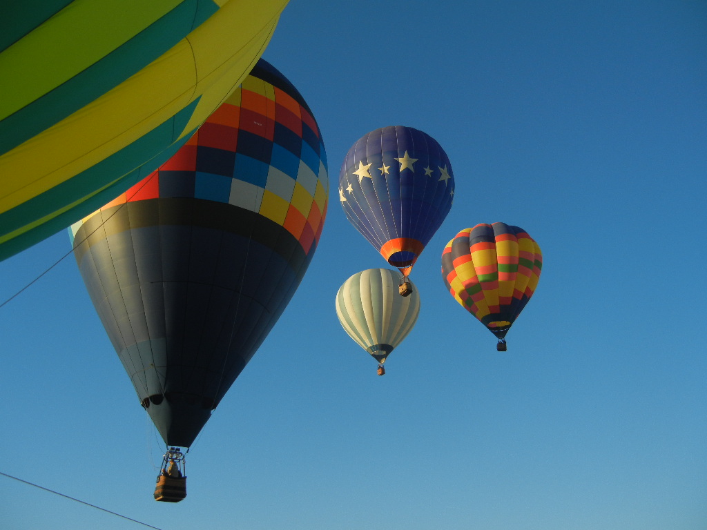 Travel Adventures of Tony & Stacie Fear Farms Hot Air Balloon Festival