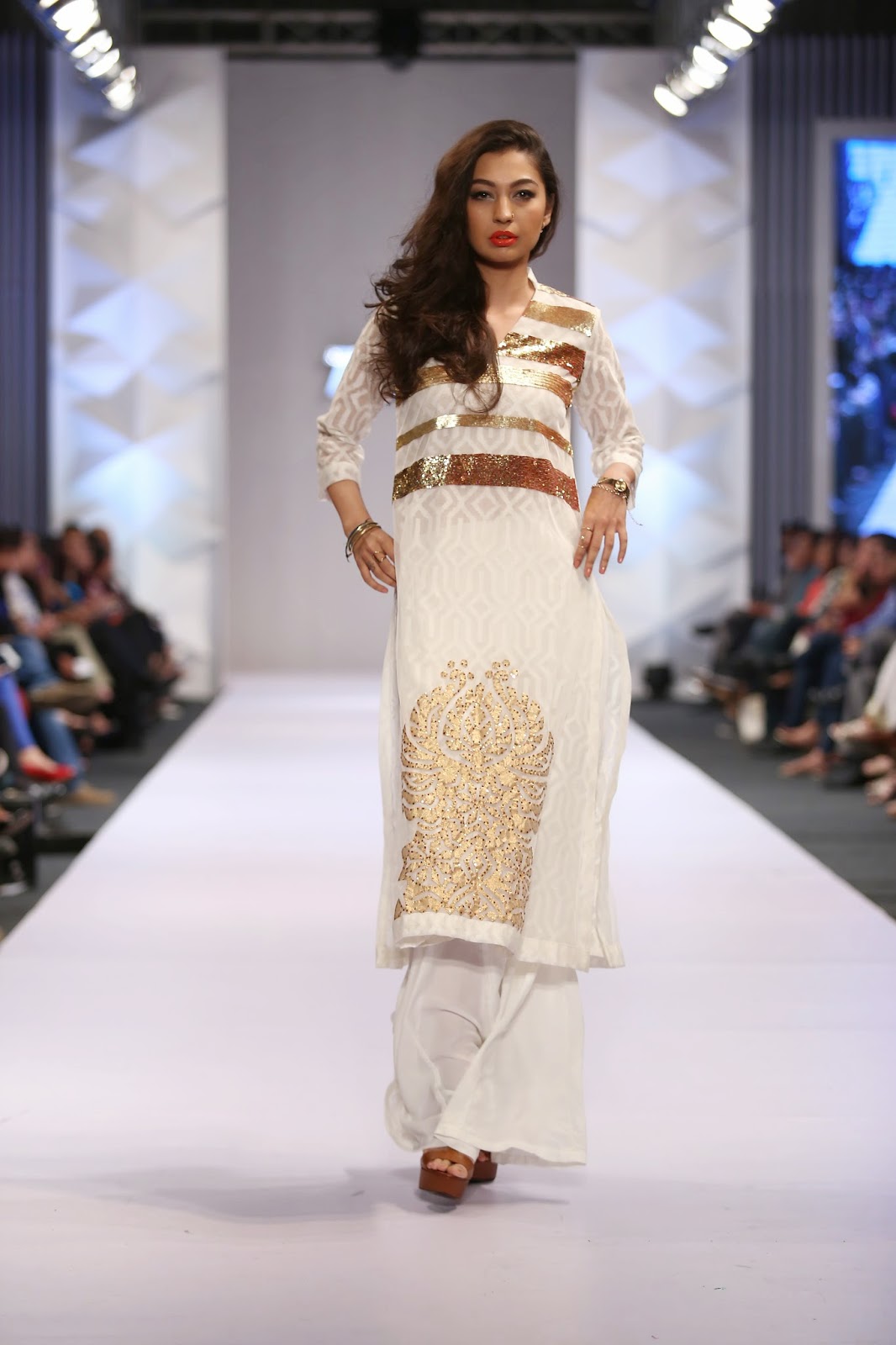 Pakistani Designer Inaaya
