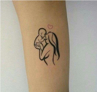 tatuaje de mama e hijo