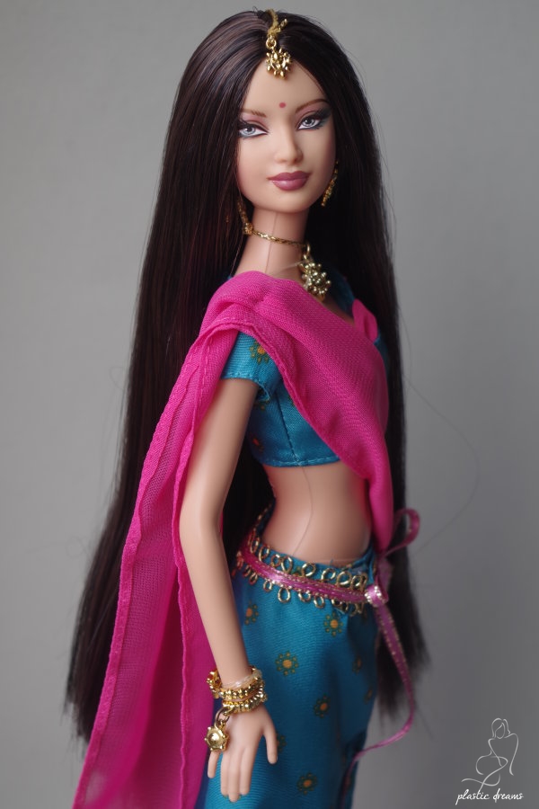Plastic Dreams Barbie et miniatures Diwali Barbie Doll