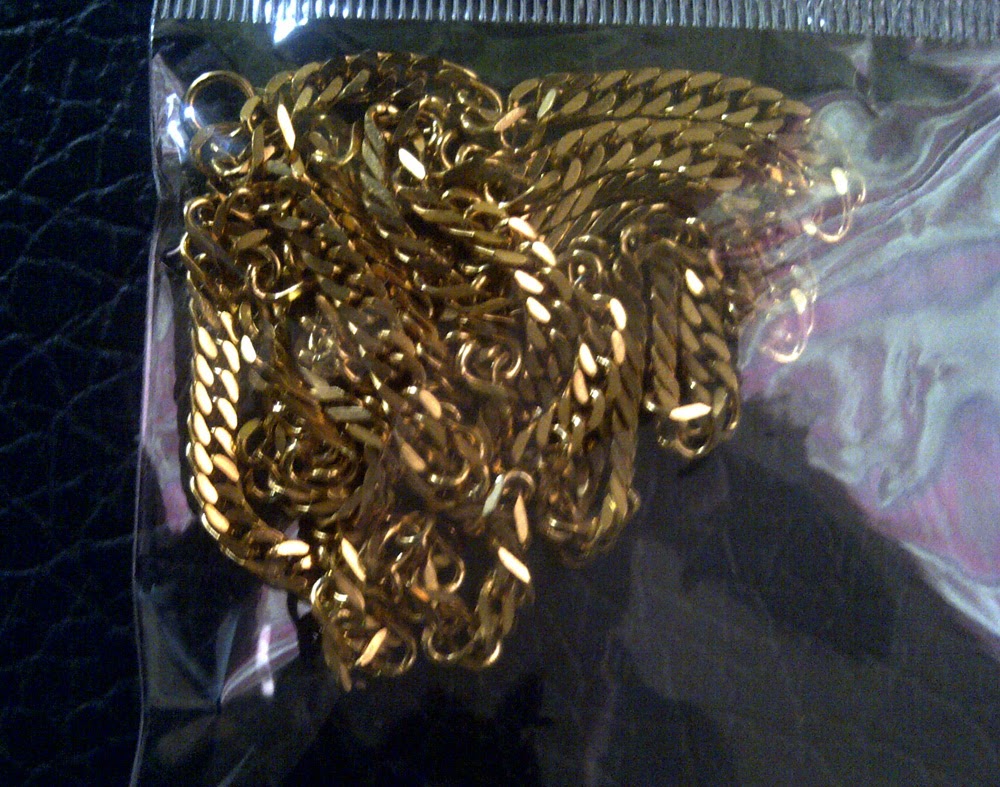 YOUR FAVOURITE ONLINE SHOPPING MALL UNISEX NECKLACES (Malaysian