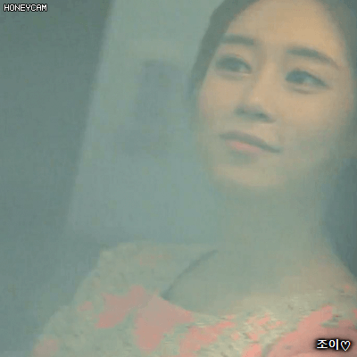 비바K리그 박소현 아나운서.gif