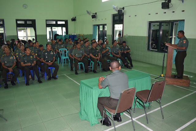 Prajurit Kodim Klaten Terima Pembinaan Kemampuan Teritorial Prajurit Kodim Klaten Terima Pembinaan Kemampuan Teritorial
