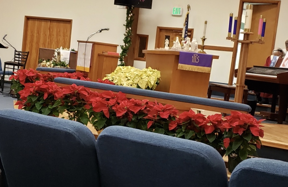 PL Fallin Photography Flowers at the Altar
