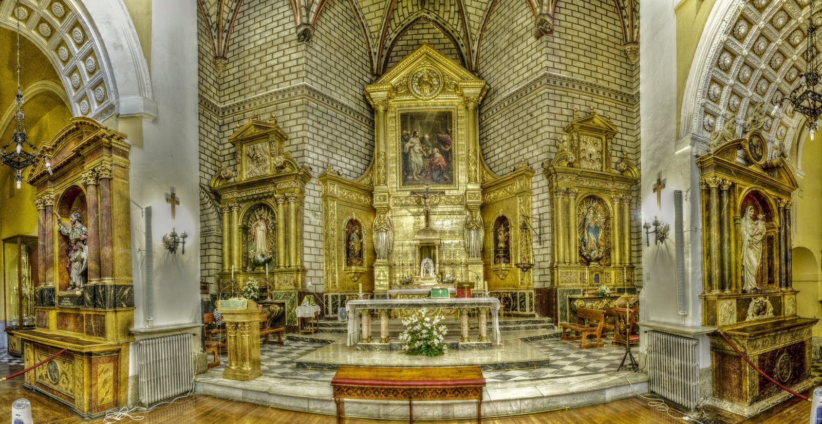 FOTO DE TOLEDO. RETAZOS DE COLOR: IGLESIA DE SANTO TOME