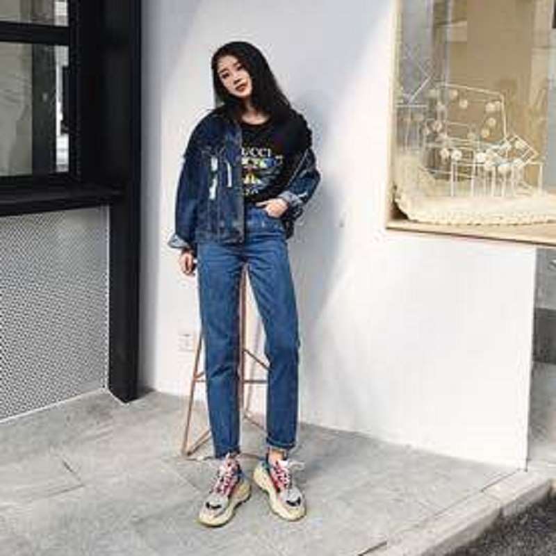 Giày sneaker đế tách phân tầng 14112001, kiểu dáng trẻ trung Giày sneaker đế tách phân tầng 14112001, kiểu dáng trẻ trung