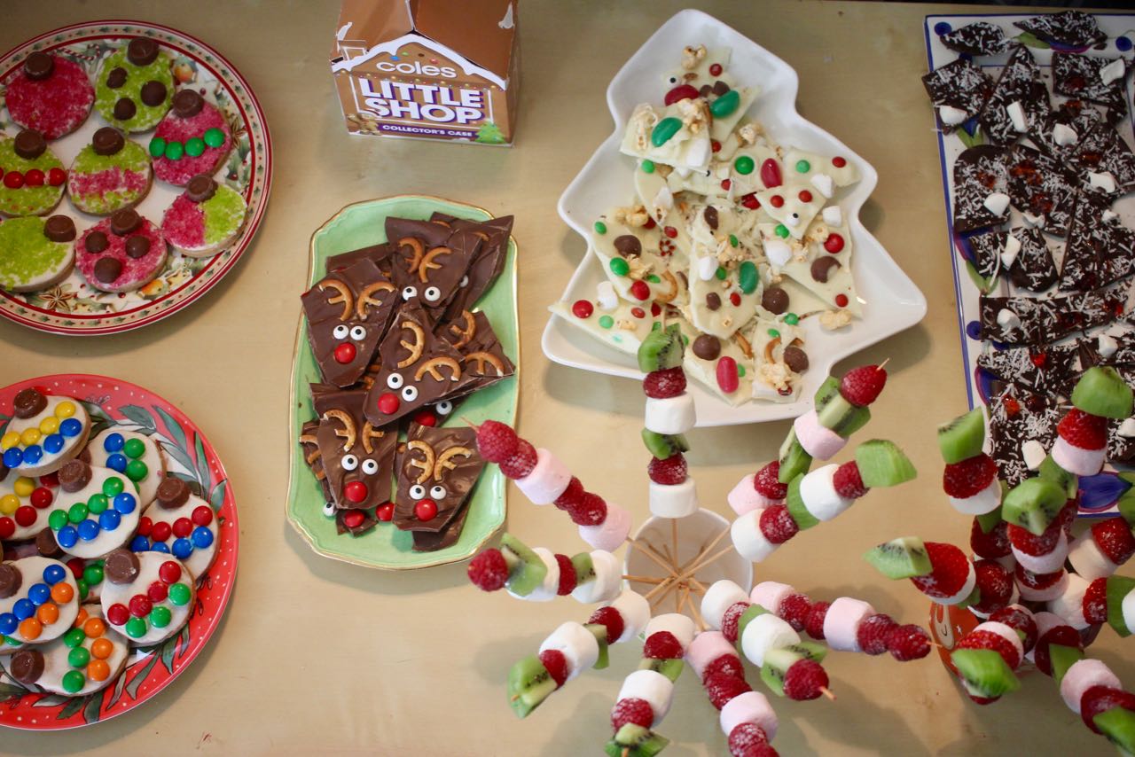 Green Gourmet Giraffe Christmas in July lunch and fruit and