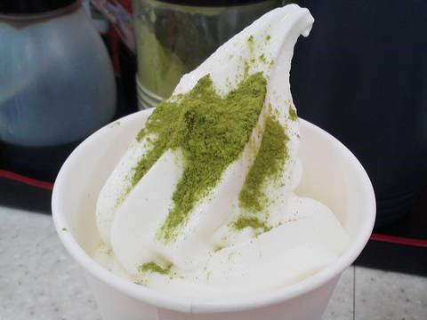 抹茶ソフトクリーム1 回転寿司かいおう一宮尾西インター店