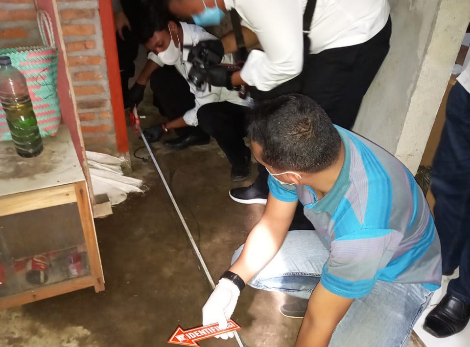 Gantung Sekolah In English  Hukuman 'gantung sekolah' tidak wajar