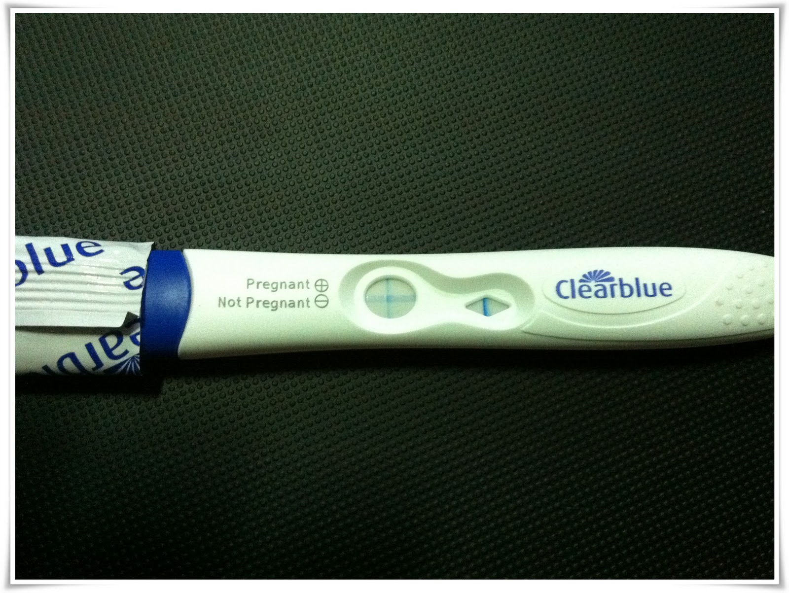 Тест на беременность клеар отзывы. Тест на беременность Clearblue. Тест клеар Блю. Тест Клеа Блу струйный. Тест клиаблу (Clearblue).