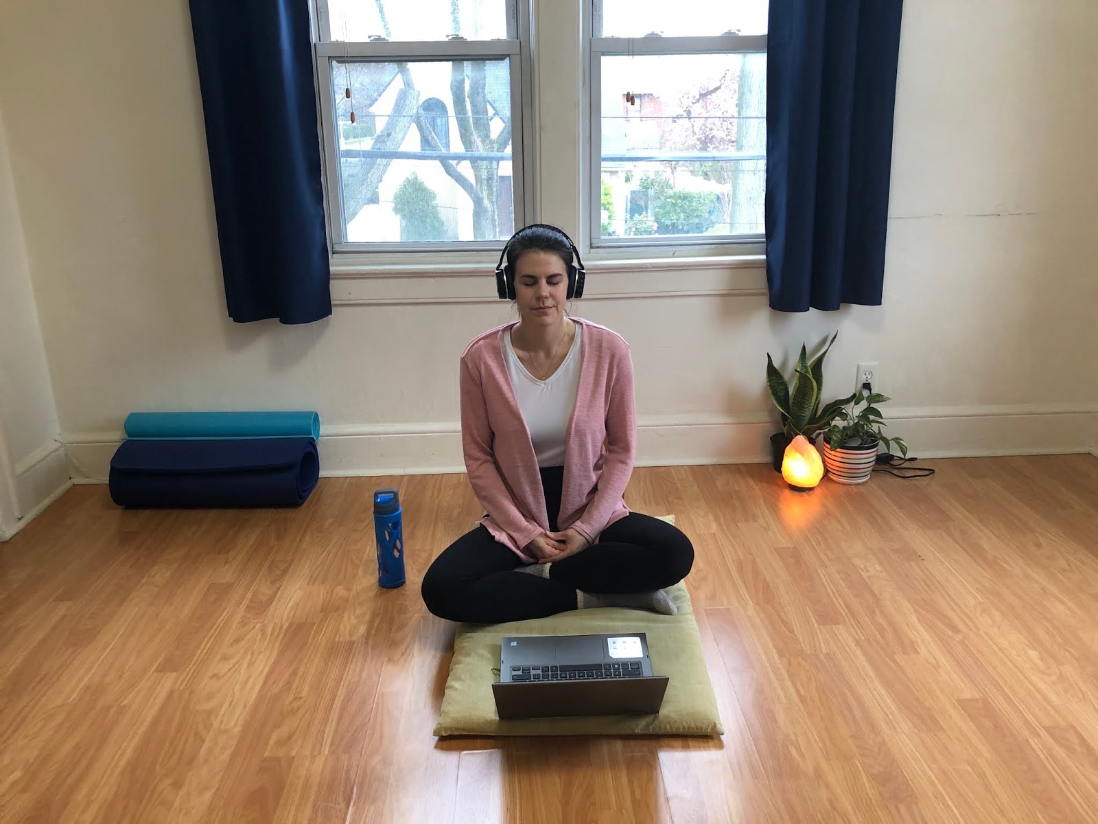 Flushing Meditation 3 Reasons to Choose Online Meditation Classes