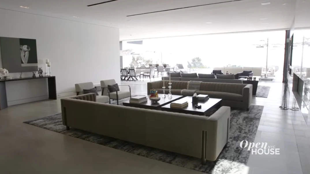 38 Interior Photos vs. 1251 Tower Grove Dr, Beverly Hills, CA Ultra Luxury Modern Mansion Tour
