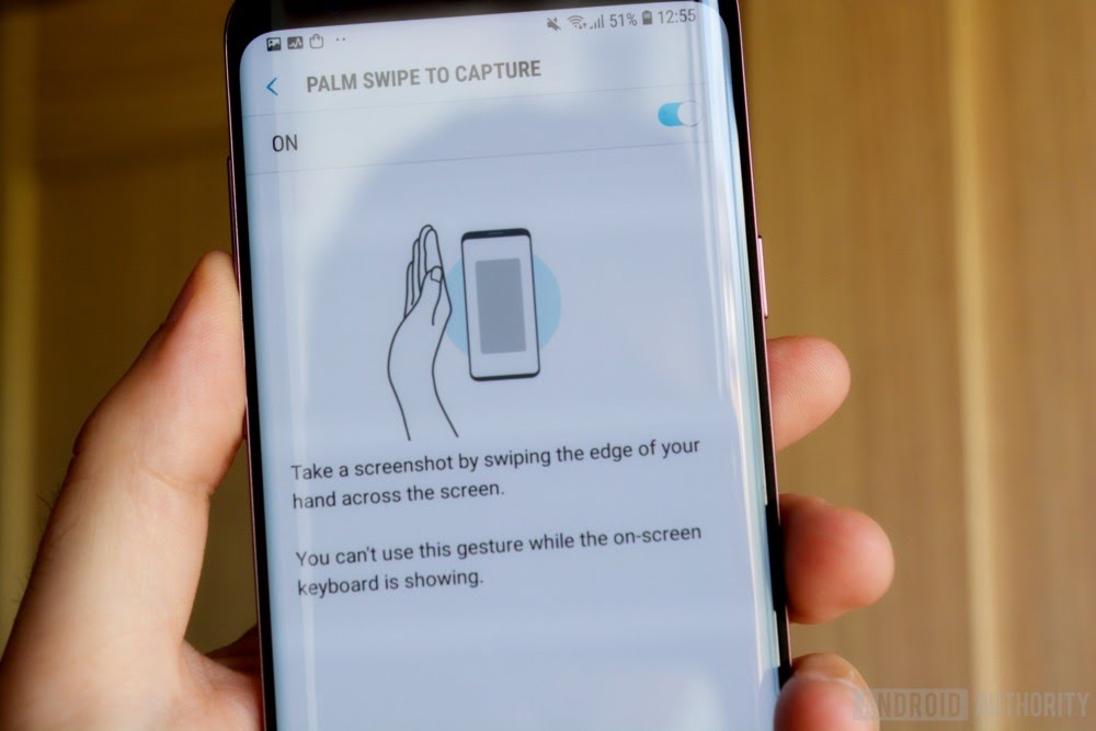 How to take a screenshot on Samsung Galaxy S9 and S9 Plus - Palm Swipe