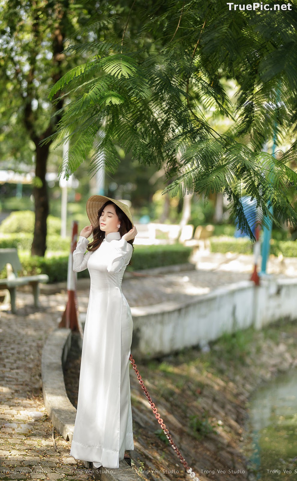 Image The Beauty of Vietnamese Girls with Traditional Dress (Ao Dai) #4 - TruePic.net - Picture-38