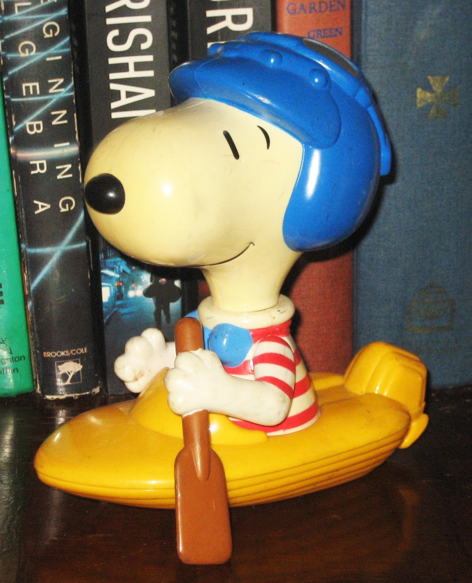 Percy's Fast Food Toy Stories : Snoopy Row Boat McD
