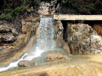 Η ΙΣΤΟΡΙΑ ΤΩΝ ΘΕΡΜΩΝ ΠΗΓΩΝ ΣΤΙΣ ΘΕΡΜΟΠΥΛΕΣ