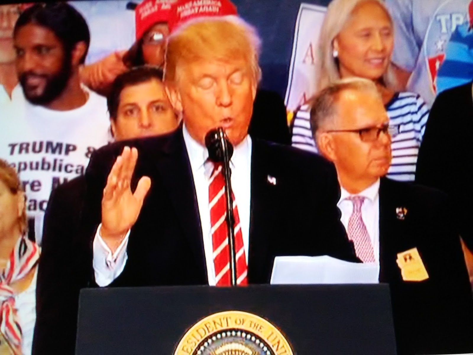 The Last Tradition: What fighting back looks like: Trump, I use social