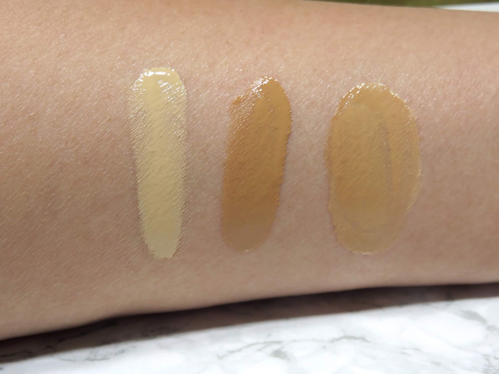 Surratt Dew Drop Foundation Review and Swatches
