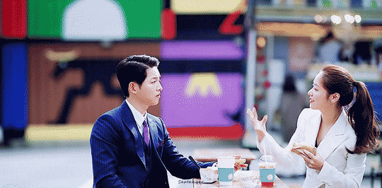 이 이미지는 대체 속성이 비어있습니다. 그 파일 이름은 FocusedGiantHornet-size_restricted.gif입니다