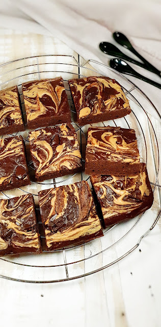 BROWNIE à la banane et farine de châtaigne 