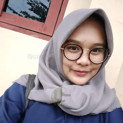 Jilbab Kacamata Aishah - VIRAL JILBAB