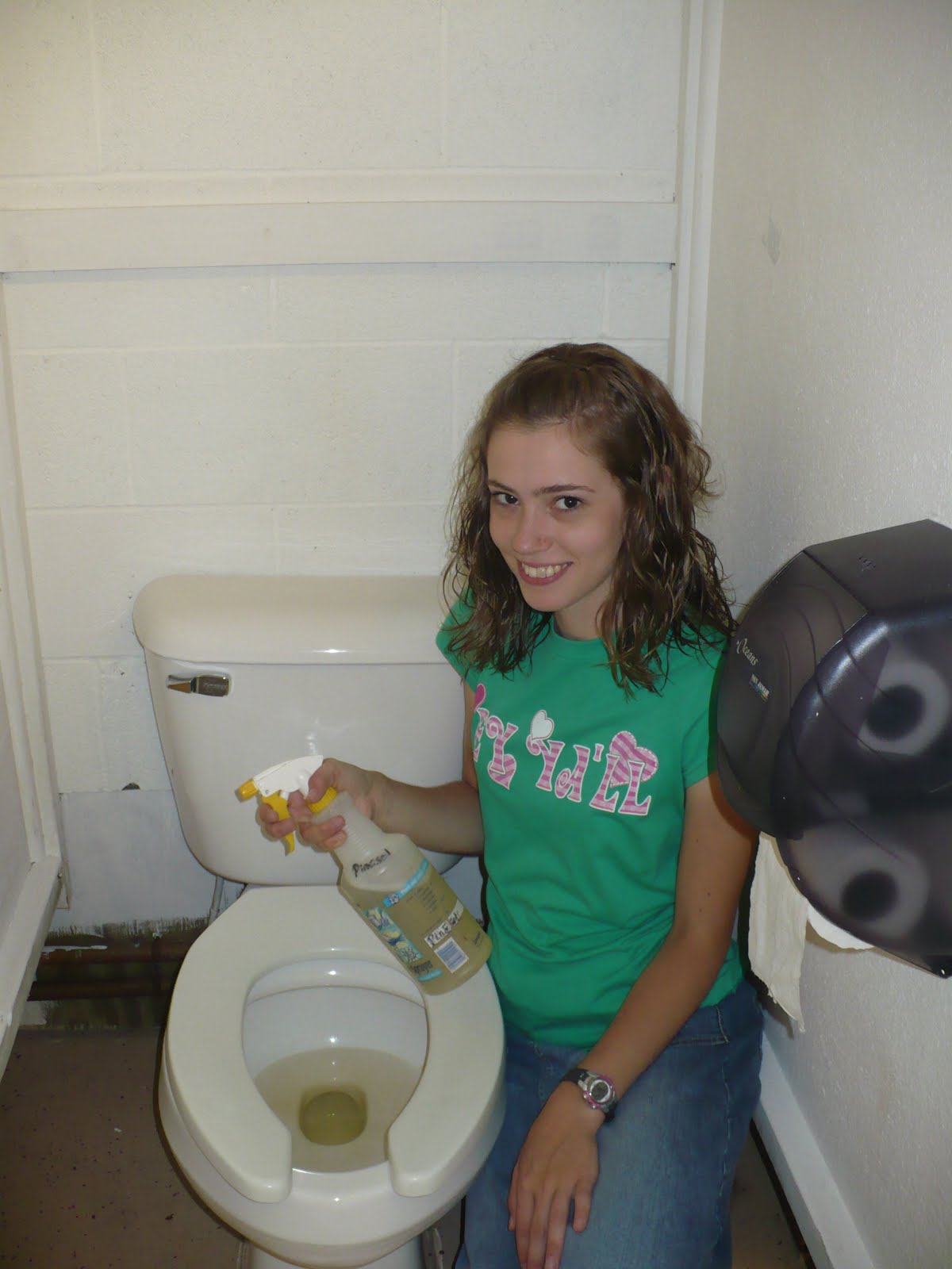 Toilet Teens Photos 25
