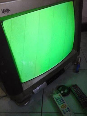 Penyebab Warna tv dominan Hijau Dan Cara Ampuh Dalam Memperbaikinya - Servis Televisi