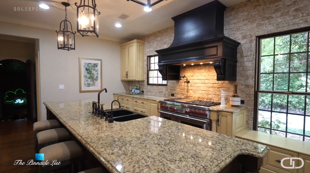 37 Interior Design Photos vs. 6000 Winterthur Ridge, Atlanta Luxury Home Tour