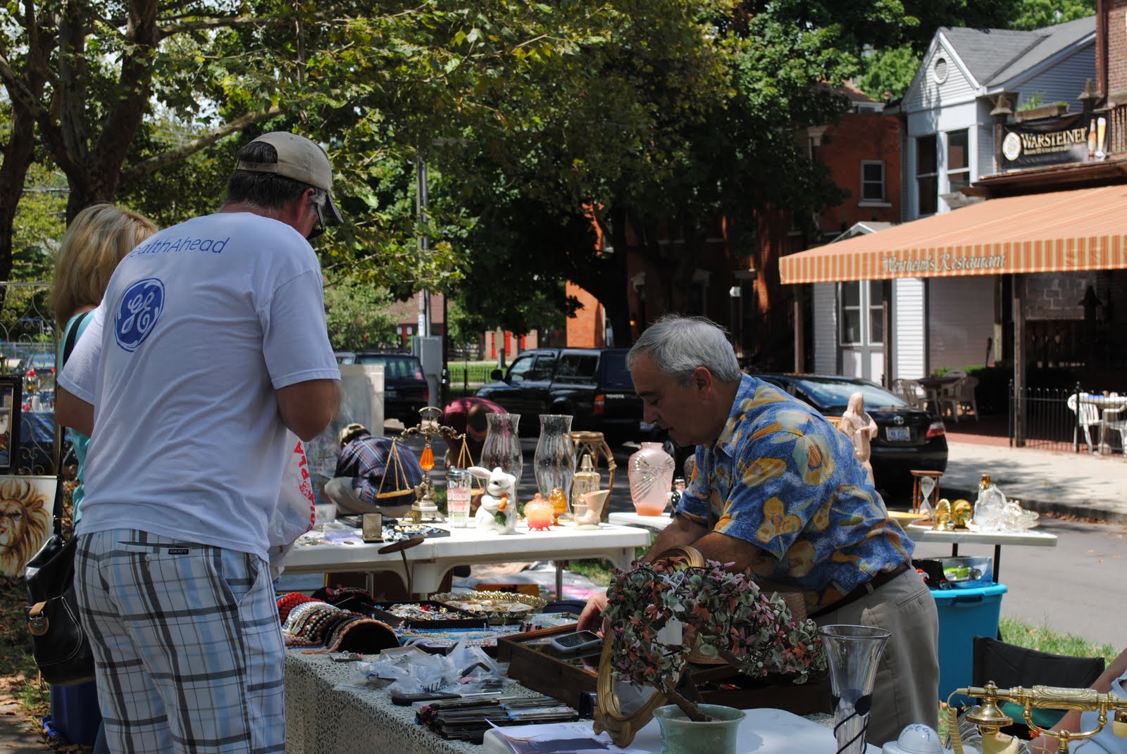 4th Sunday MainStrasse Antiques Photos