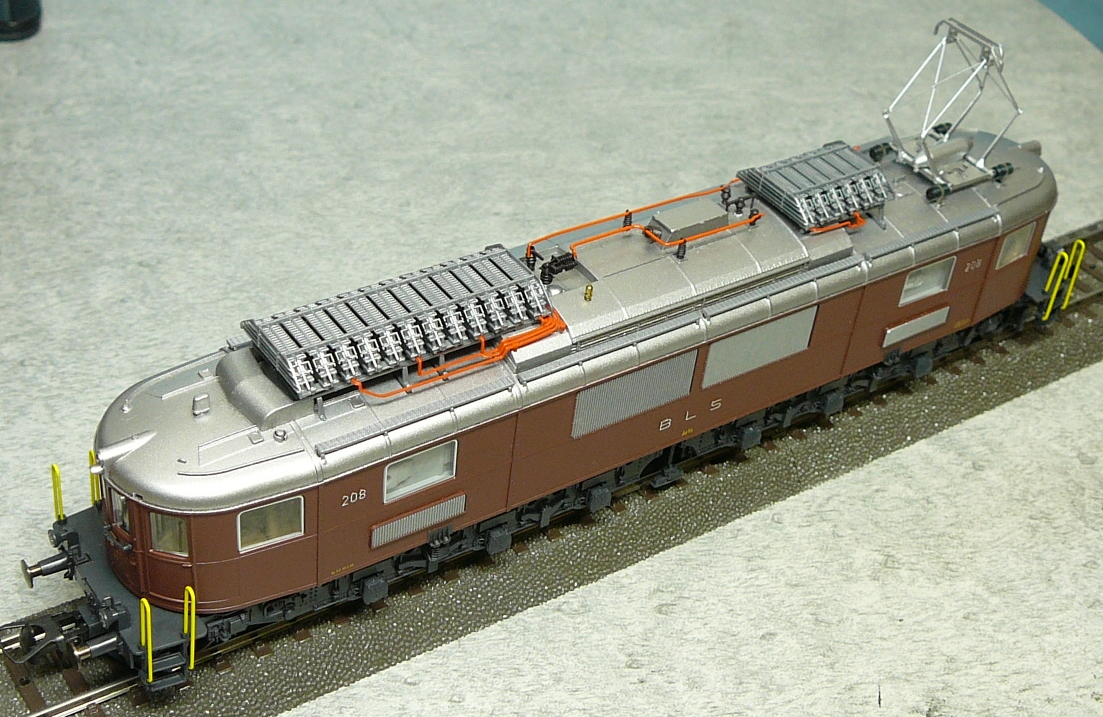 ベルン・レッチェベルク・シンプロン鉄道(BLS) Ae 6/8電気機関車 208